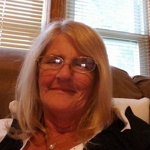 Meet your Posher, Eva